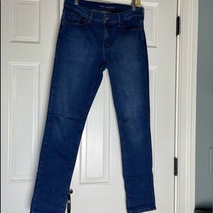 Mott & Bow Women’s blue jeans